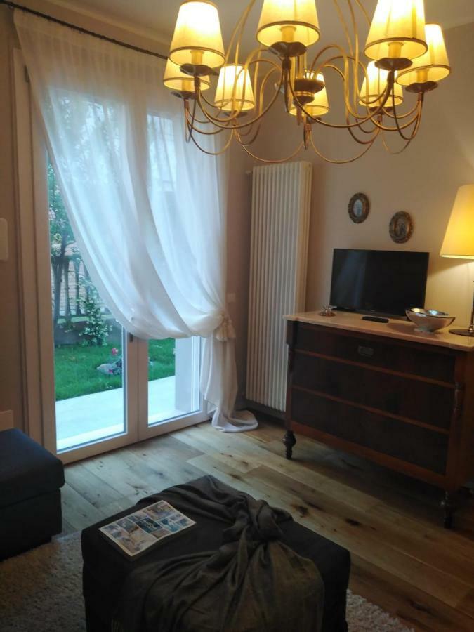 Casa Francesca Apartment ราเวนนา ภายนอก รูปภาพ